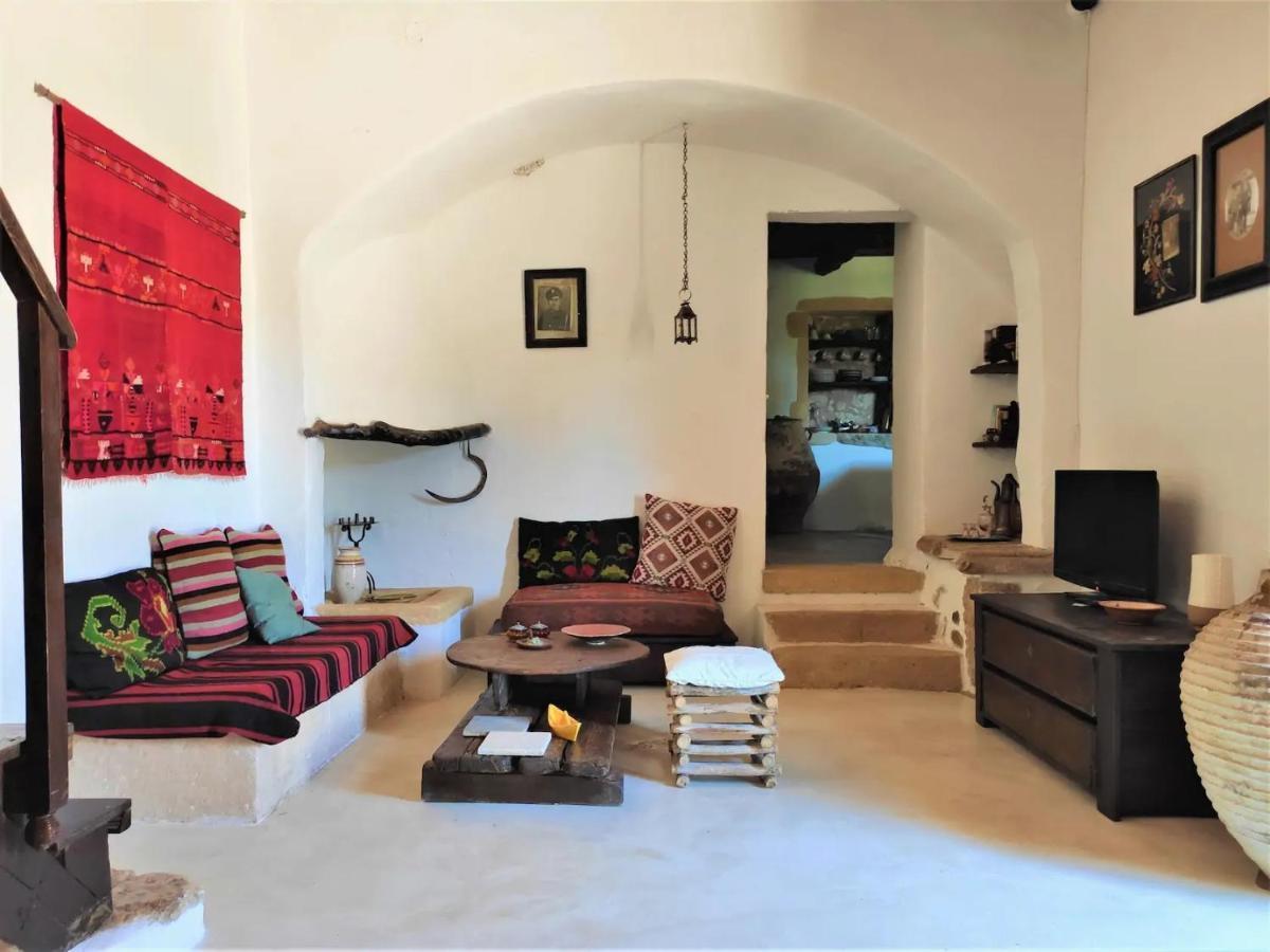 Bendeni Cottage Megala Chorafia ภายนอก รูปภาพ